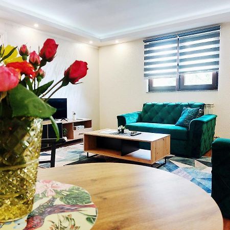 Apartman Dm Sarajewo Zewnętrze zdjęcie