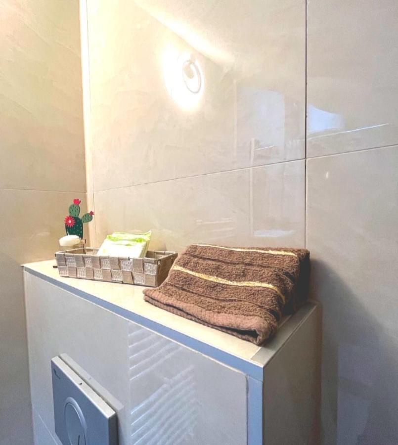 Apartman Dm Sarajewo Zewnętrze zdjęcie