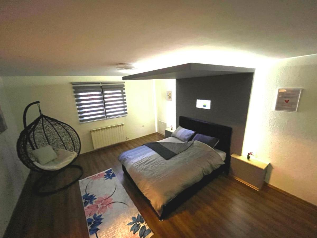 Apartman Dm Sarajewo Zewnętrze zdjęcie