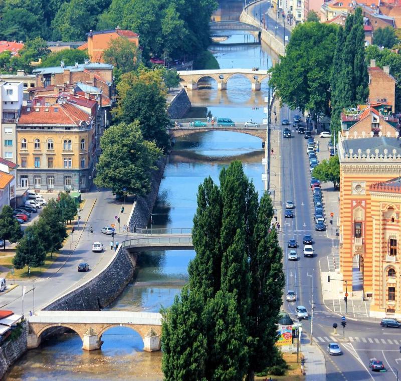 Apartman Dm Sarajewo Zewnętrze zdjęcie