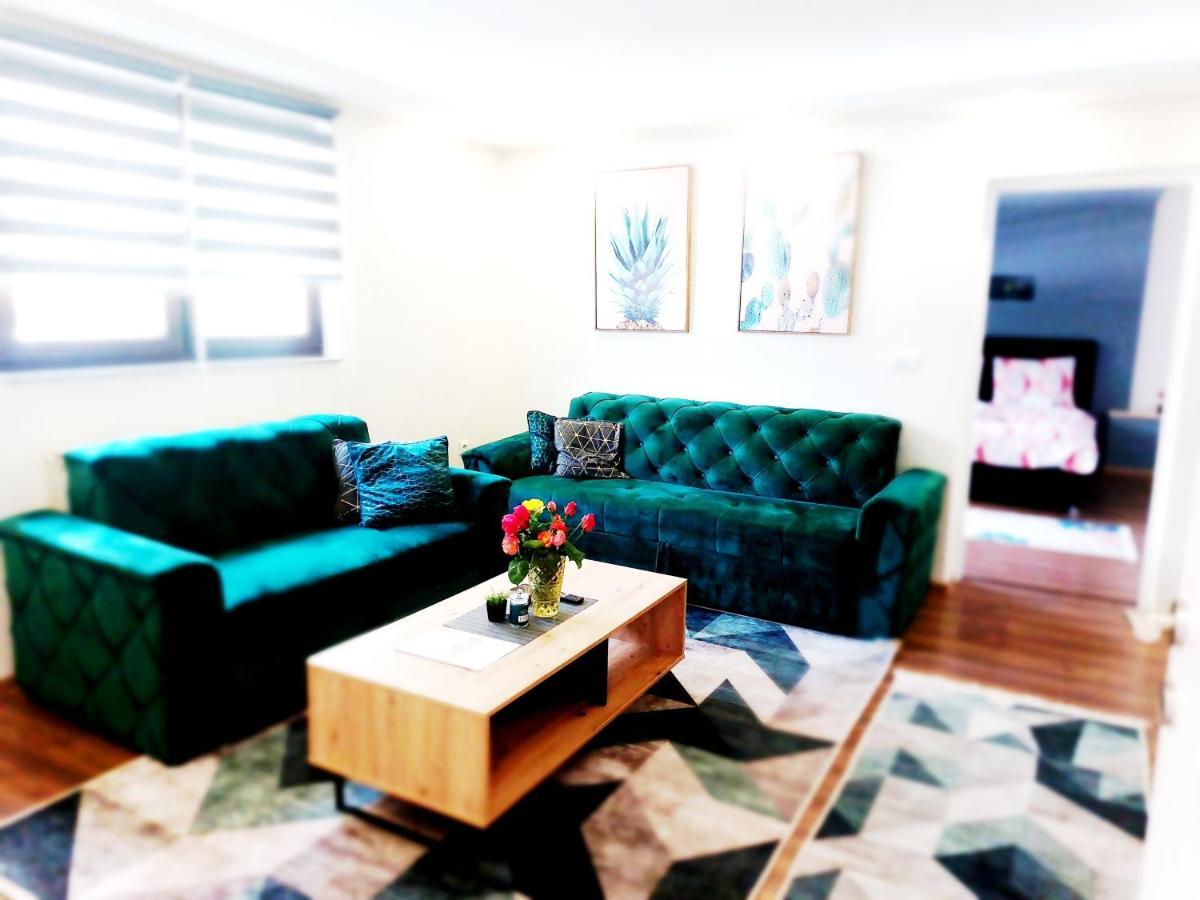 Apartman Dm Sarajewo Zewnętrze zdjęcie